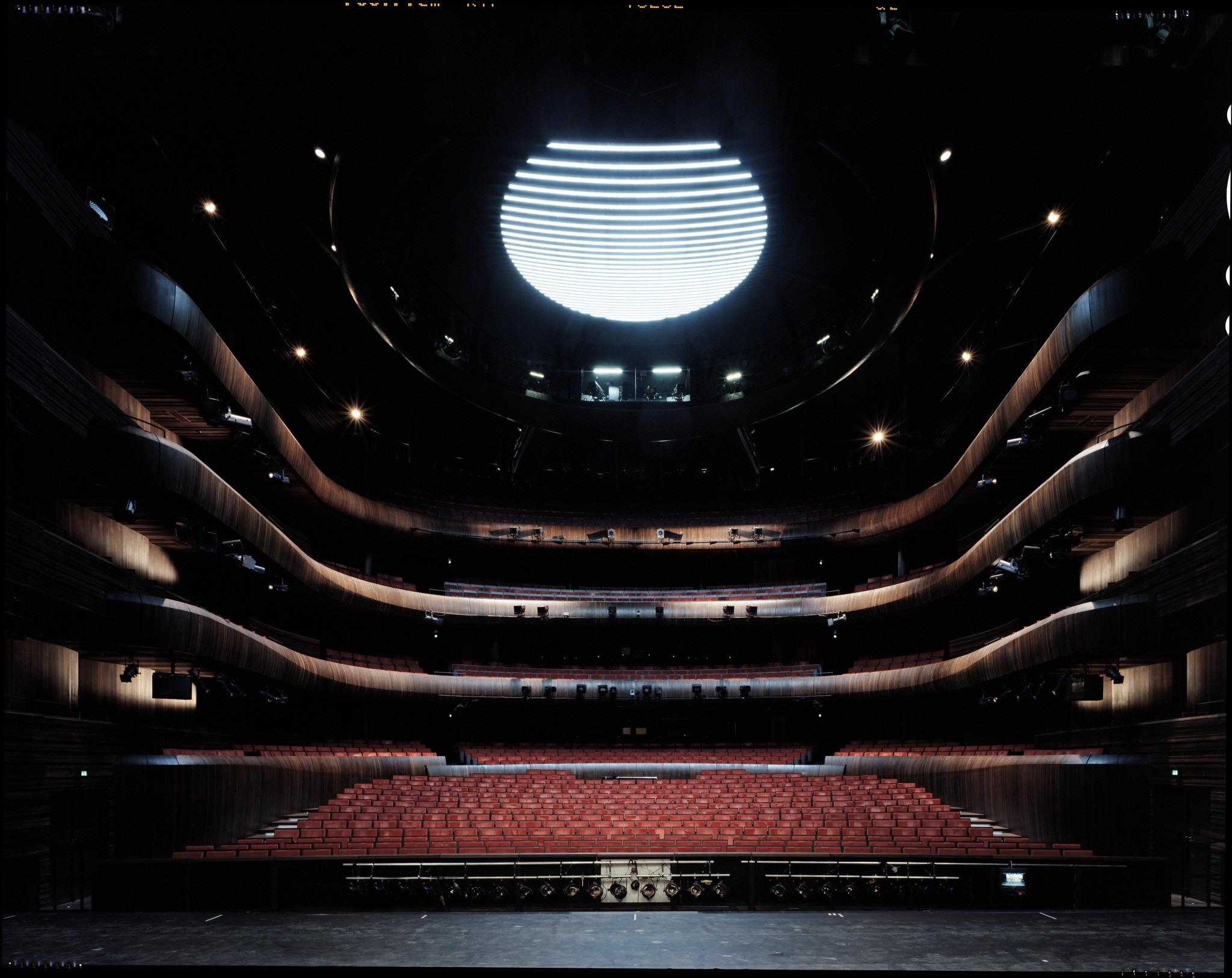 Norwegian National Opera and Ballet - Snøhetta